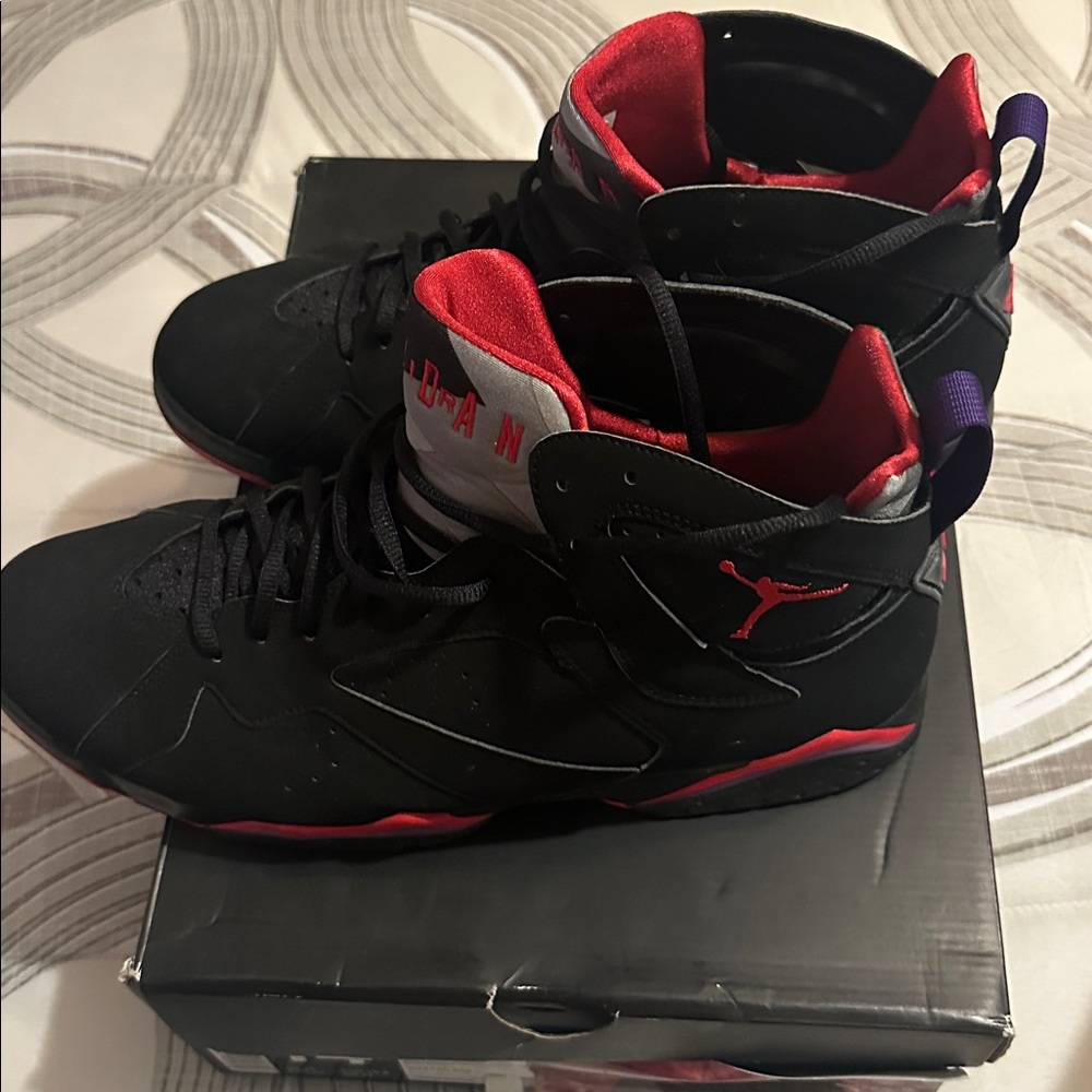 Jordan Air 7 Black and Violet Athletic Shoes - Picture 4 of 13